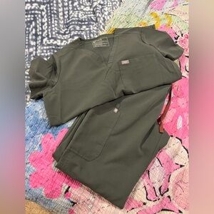 Figs Bonsai Scrub Set M